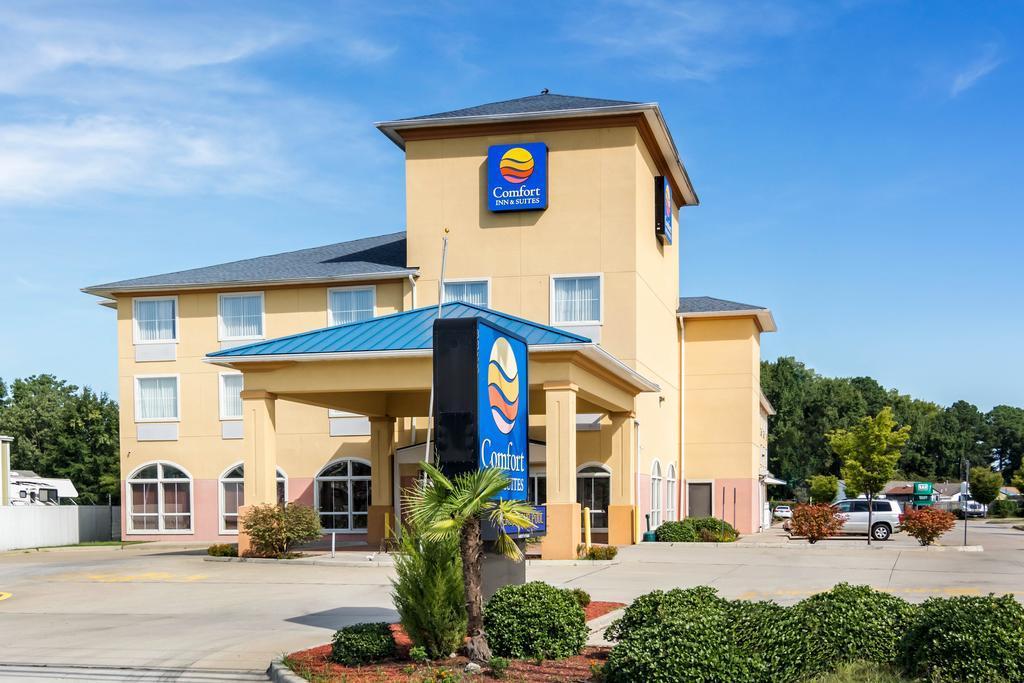 Comfort Inn & Suites Chesapeake - Portsmouth Exterior photo